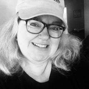 Meet your Posher, Laurie